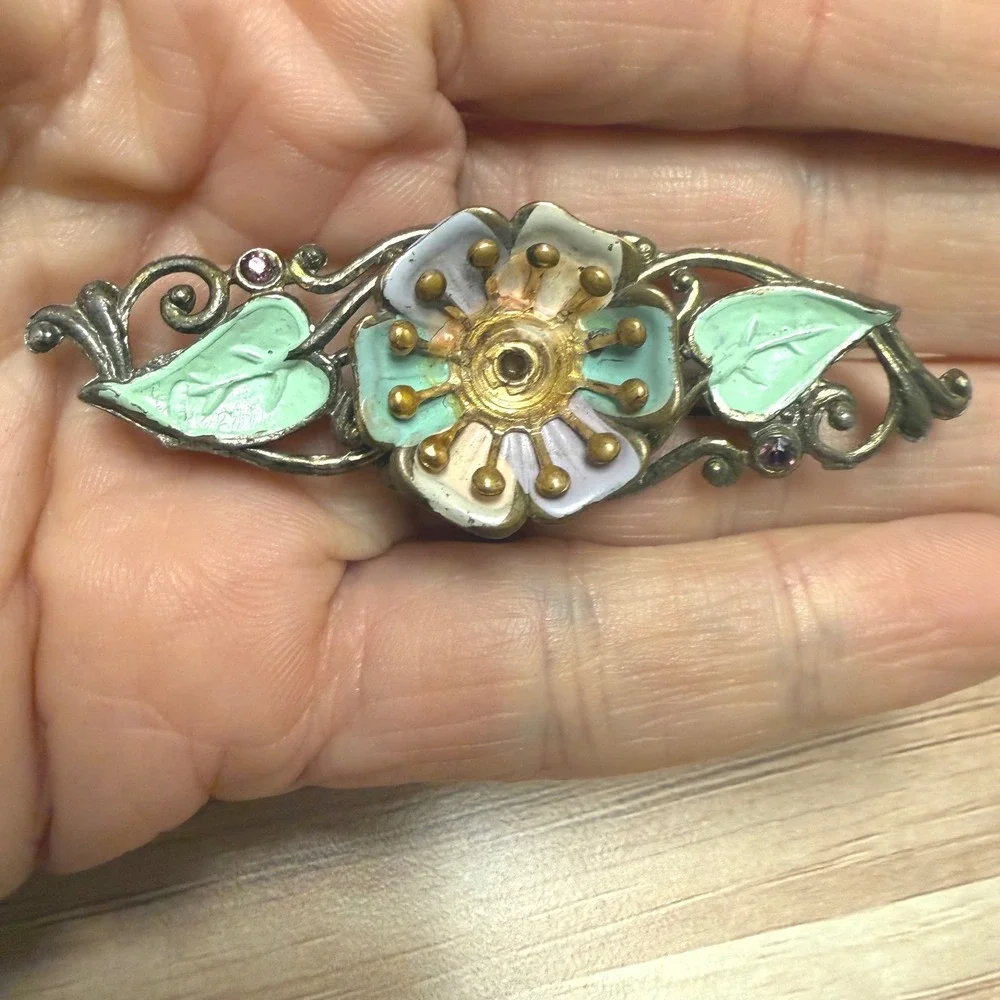 Vintage Floral Bar Brooch Enamel Flower Pink Rhinestone Antiqued Gold Tone 2